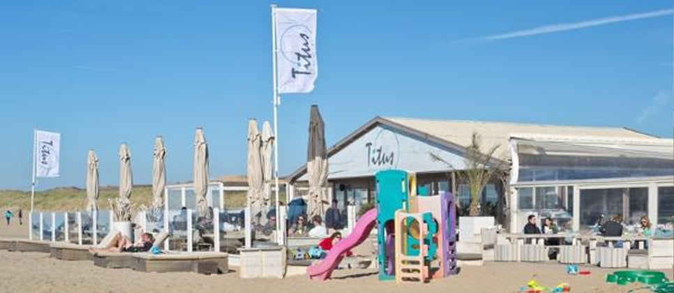 Strandzelte im Kijkduin Beachclub Titus
