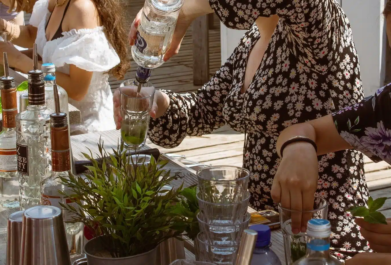 Bedrijfsuitje Kleine Groep - Cocktail Workshop